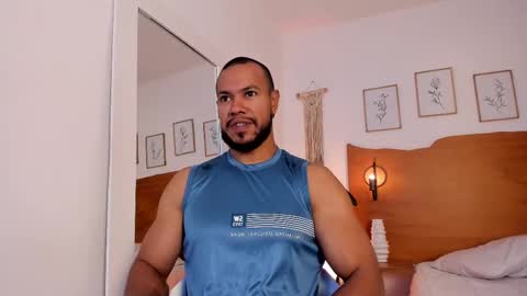 Kilua Muscle guy online show from September 26, 2025, 9:52 pm