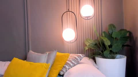 Kim online show from January 3, 2025, 1:03 pm