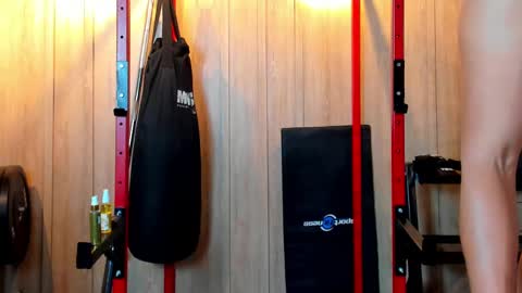 Kim online show from February 11, 2025, 4:02 pm