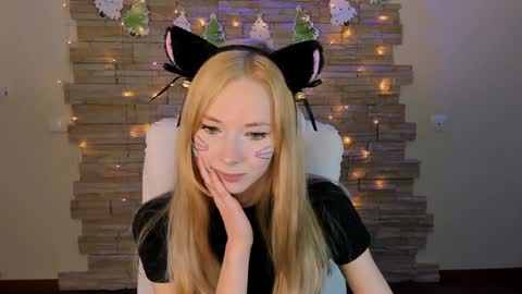 kim_boyd online show from January 2, 2025, 12:03 pm