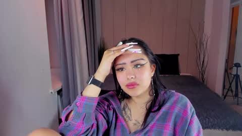 Kim online show from February 14, 2025, 6:12 am