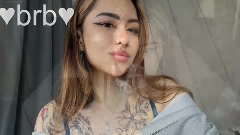 Kim online show from November 26, 2025, 8:10 pm