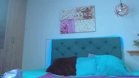 Kim online show from January 15, 2025, 5:47 pm