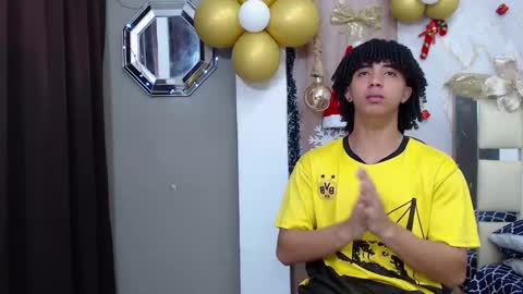 KIM online show from November 16, 2025, 2:55 pm