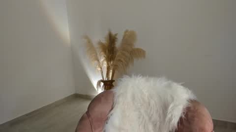 Kim Murphy online show from September 19, 2025, 11:44 am