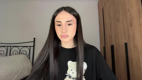 Kim Oberlin online show from April 1, 2026, 1:41 pm