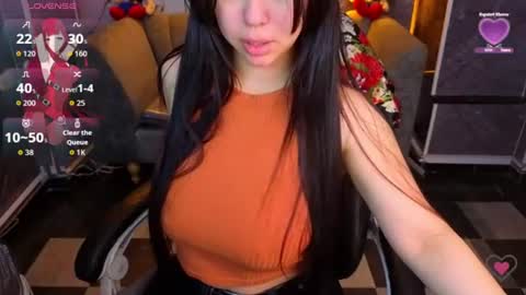 Snapshot of kim_perry_b chatting on June 19, 2026, 2:27 am kim_perry_b online show from June 19, 2026, 2:27 am