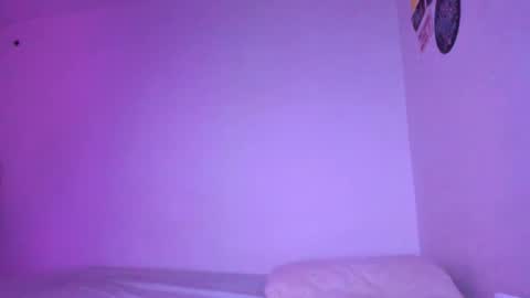 kim online show from September 12, 2025, 3:56 pm