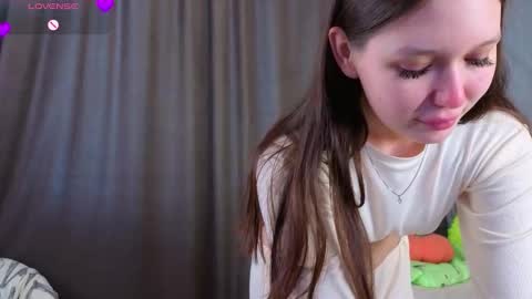 Lisa   online show from March 6, 2026, 10:23 am