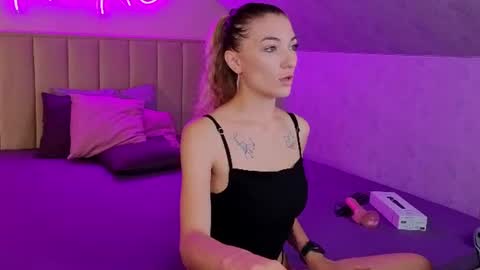 Snapshot of kimberlly_smith chatting on July 22, 2026, 11:51 pm kimberlly_smith online show from July 22, 2026, 11:51 pm