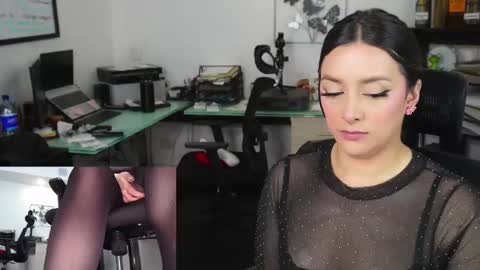 Kimberly 1200-1900 GMT-5 online show from December 22, 2024, 11:20 pm