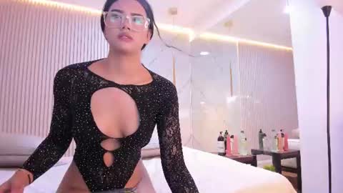 kimberly Montiel online show from August 8, 2026, 6:54 pm