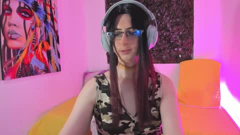 kimberly_thonson online show from February 5, 2025, 11:28 pm