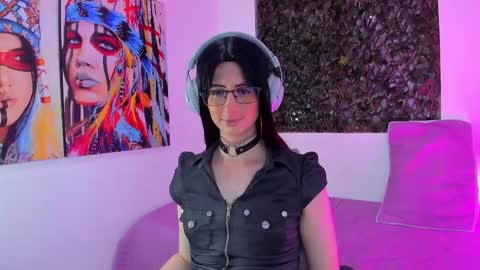 kimberly_thonson online show from February 14, 2025, 11:53 pm