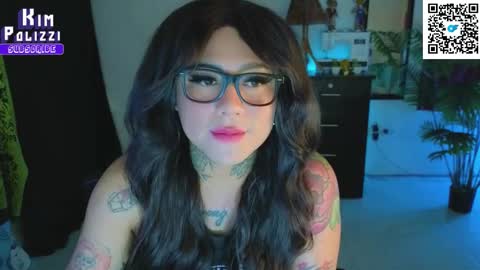 Kimberly Polizzi     online show from November 25, 2025, 1:27 am