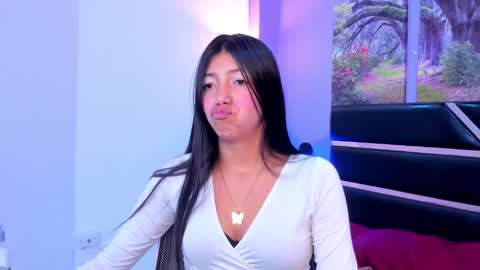 Kimberly Villalobos online show from January 20, 2025, 11:35 am