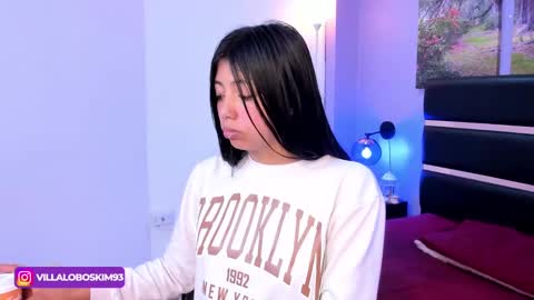 Kimberly Villalobos online show from February 4, 2025, 11:38 am