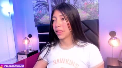 Kimberly Villalobos online show from March 7, 2025, 11:40 am