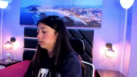 Kimberly Villalobos online show from April 21, 2026, 11:16 am