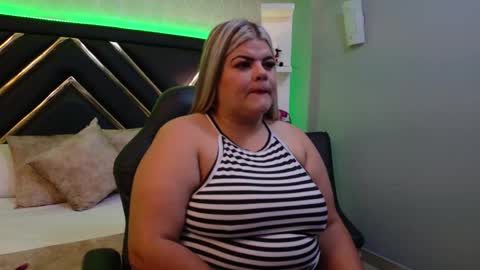 KimBrooks online show from September 21, 2025, 8:05 am