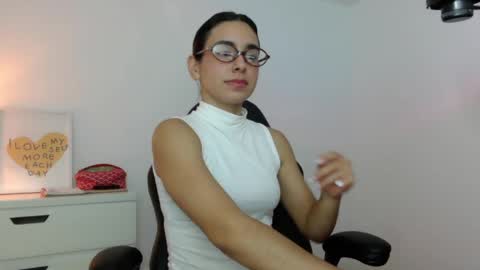 Snapshot of kimcandy_ chatting on May 15, 2026, 11:45 pm CAMI online show from May 15, 2026, 11:45 pm