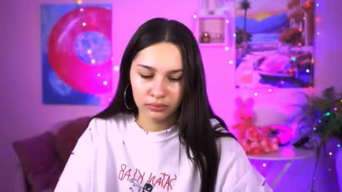 kimclarks online show from September 15, 2025, 12:16 pm