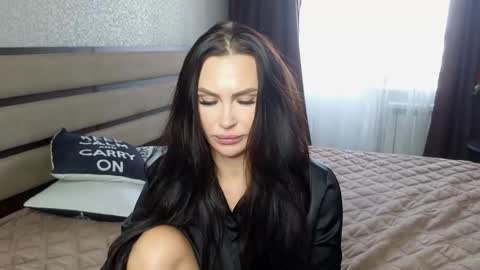 KIm online show from March 9, 2025, 8:40 am