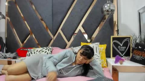 Kimy online show from February 26, 2026, 2:16 pm