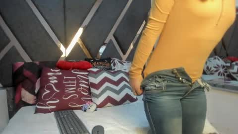 Kimy online show from April 13, 2026, 1:49 pm