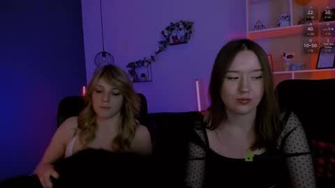 just Kimi  online show from April 20, 2026, 7:04 pm