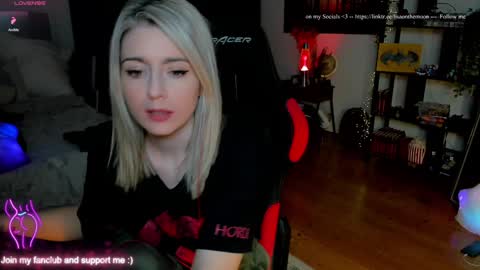 Wolfs Girl online show from February 11, 2026, 6:24 pm