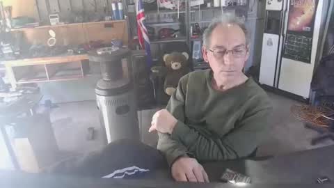 kimintheshed online show from September 14, 2025, 4:11 am