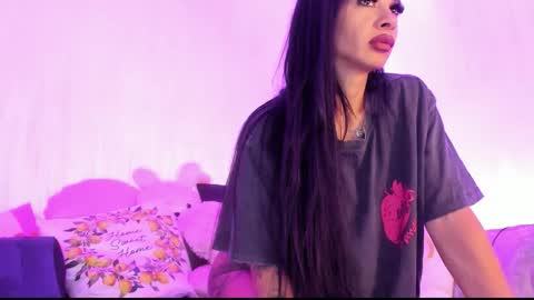 Natalie online show from October 2, 2025, 7:21 pm