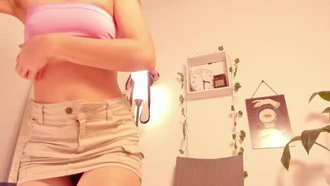 Kimm online show from February 14, 2025, 8:31 am