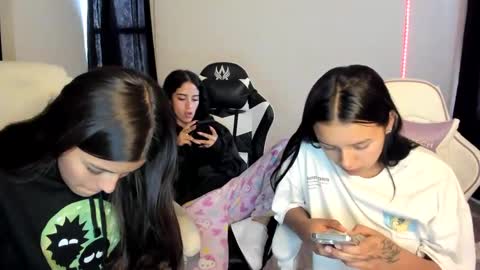 kimmi online show from February 24, 2025, 10:25 pm