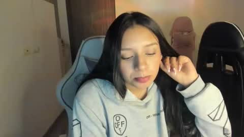 kimmi online show from October 27, 2025, 11:09 pm