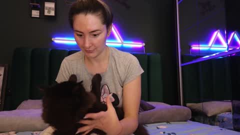 Kimmie online show from February 2, 2025, 8:30 pm