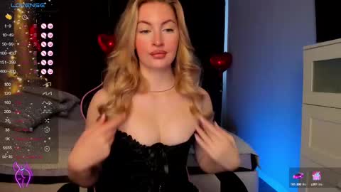 Snapshot of kimmy1_powell chatting on February 18, 2025, 2:16 am kimmy1_powell online show from February 18, 2025, 2:16 am