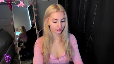 kimmy1_powell online show from April 23, 2026, 4:03 am