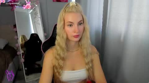 Snapshot of kimmy1_powell chatting on July 20, 2026, 5:00 am kimmy1_powell online show from July 20, 2026, 5:00 am