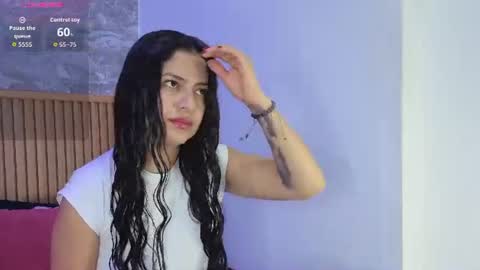 Snapshot of kimmy_kaller chatting on July 5, 2026, 1:18 pm Kimmy online show from July 5, 2026, 1:18 pm