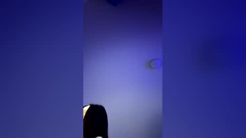 Melany online show from April 22, 2026, 4:15 am