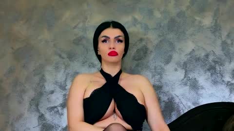 Snapshot of kimwilmes chatting on May 20, 2026, 2:12 pm Kim Wilmes online show from May 20, 2026, 2:12 pm