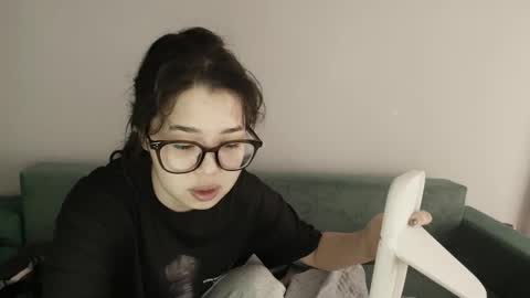 Snapshot of kimy_jina chatting on May 21, 2026, 3:24 am Kimi online show from May 21, 2026, 3:24 am