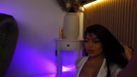 Andreea online show from September 12, 2025, 6:30 pm