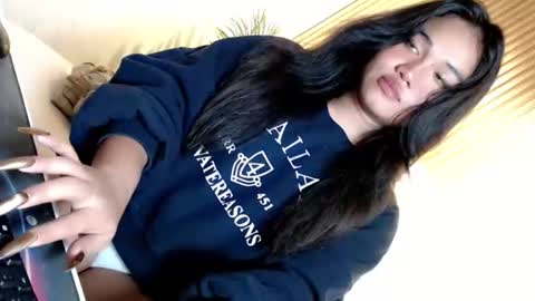 Snapshot of kina_greyx chatting on July 22, 2026, 6:49 am kina online show from July 22, 2026, 6:49 am