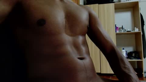 Isaac online show from October 5, 2025, 1:31 pm