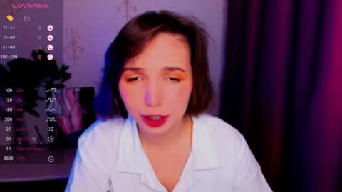 Hazel online show from October 27, 2025, 8:18 am