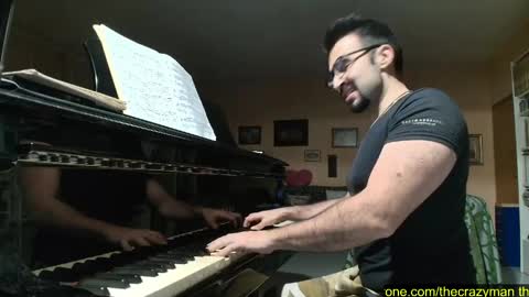 king7045 online show from April 19, 2026, 7:49 pm