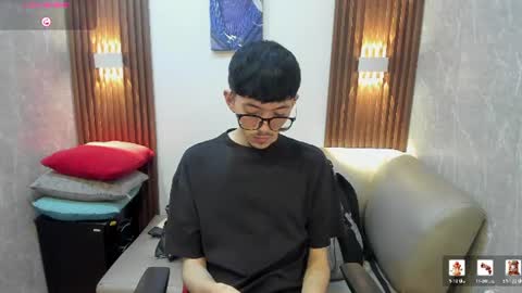 Snapshot of king_luxury1 chatting on July 22, 2026, 12:19 pm King online show from July 22, 2026, 12:19 pm